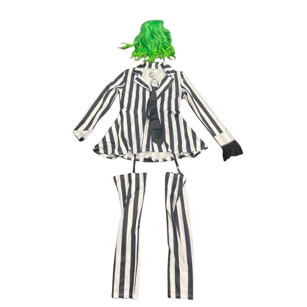 Beetlejuice Halloween Costume SZ M Spooky Ghostly Gothic Horror Tim Burton